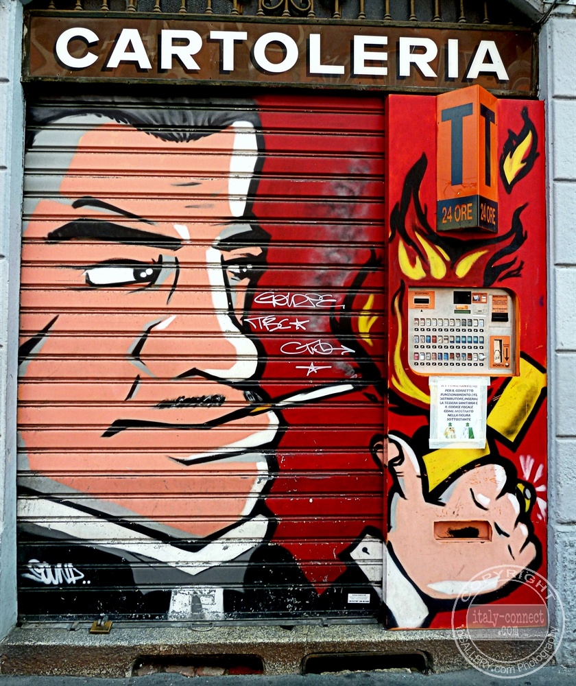 Graffiti Art: Smokin'- Rome, Italy