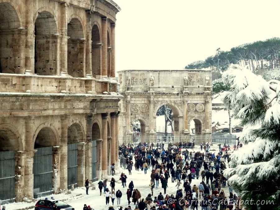 rome snow colosseum